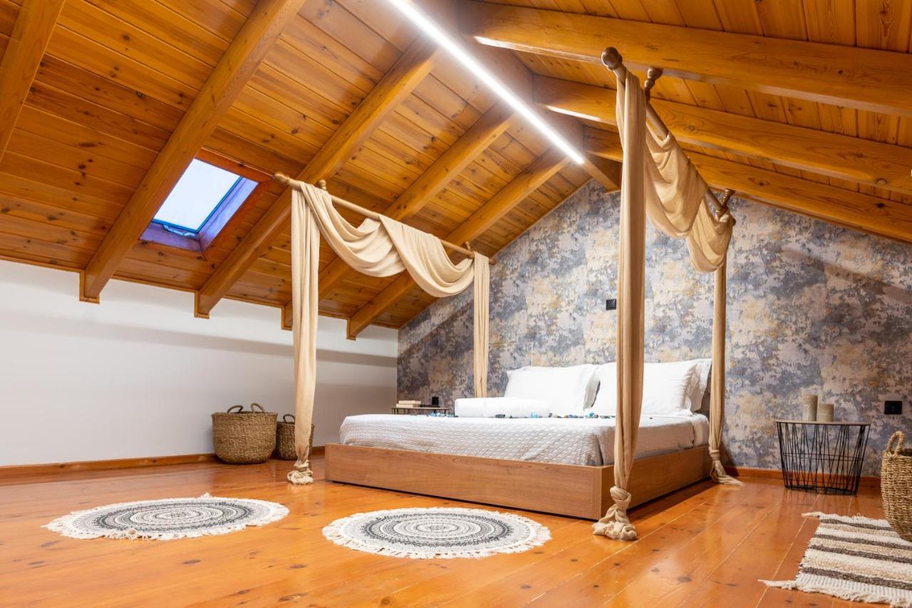Eagle'S Nest City Apartments Aigio Exterior photo
